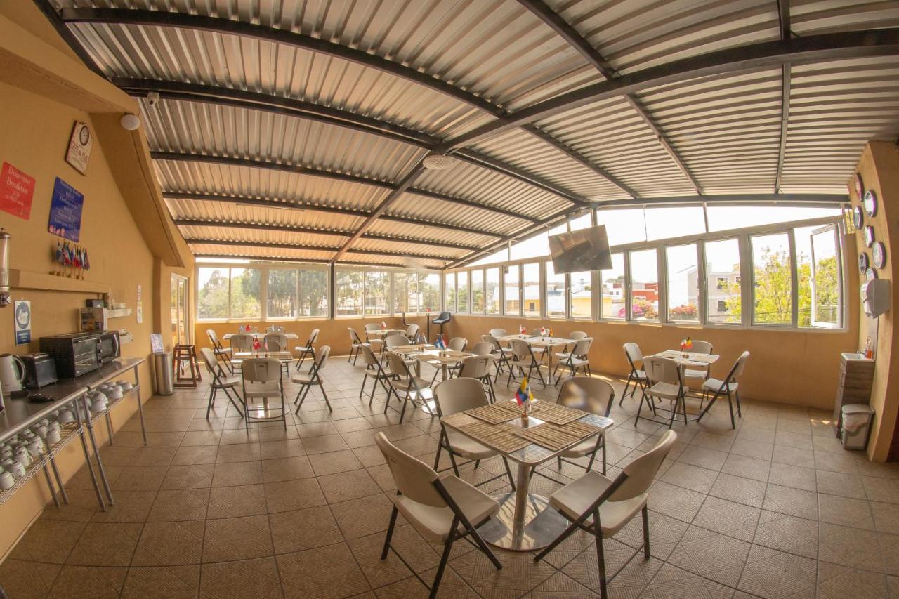 Euro Hostal Гватемала Экстерьер фото